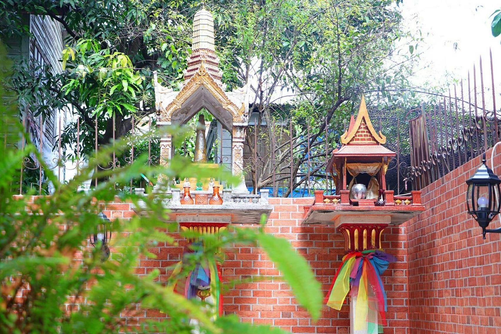 Baankhon Private Room In Thai House Check In By Yourself Code Inbox Adult Only Бангкок Екстер'єр фото