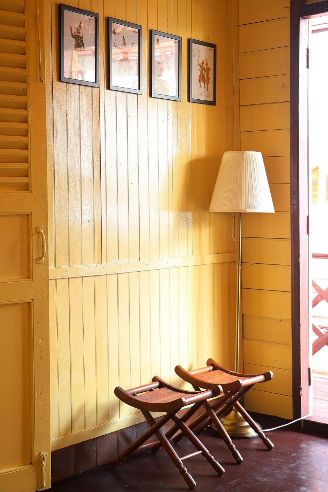 Baankhon Private Room In Thai House Check In By Yourself Code Inbox Adult Only Бангкок Екстер'єр фото