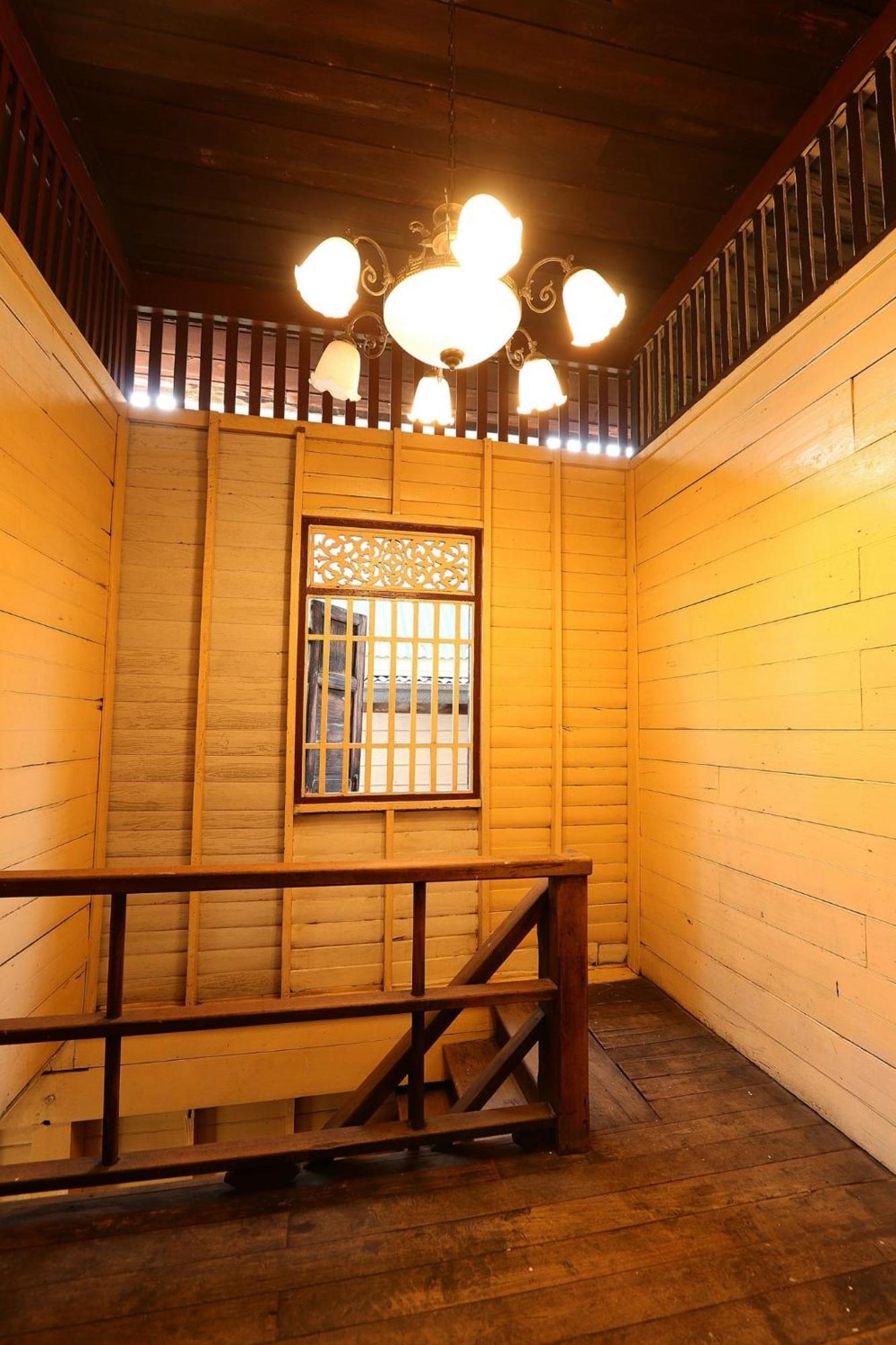 Baankhon Private Room In Thai House Check In By Yourself Code Inbox Adult Only Бангкок Екстер'єр фото
